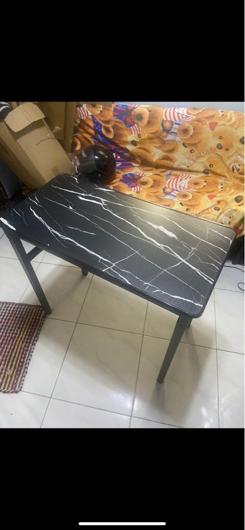 ALL SIZES AVAILABLE FOLDABLE COMPUTER TABLE (Category: Tables & Sets) located in Manila. Submitted by kellychz (Listing ID 1405440264, Image 1). Description: FOLDABLE COMPUTER TABLE BRAND NEW COD OR GCASH.