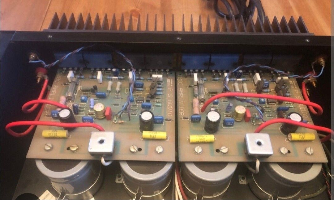 Audio64489048042371112
