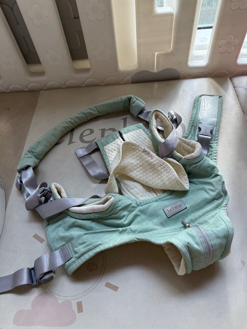 Bebear Walking Harness (Category: Carriers & Slings) located in Taguig. Submitted by niccaoh (Listing ID 1405393127, Image 1). Description: Condition: Lightly used ✅ All straps and buckles intact ⚠️ Needs cleaning due to storage 💰 Price negotiable RFS: Not using anymore .