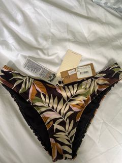 (Category: ) located in . Submitted by kalon_ (Listing ID 1405410689, Image 1). Description: .