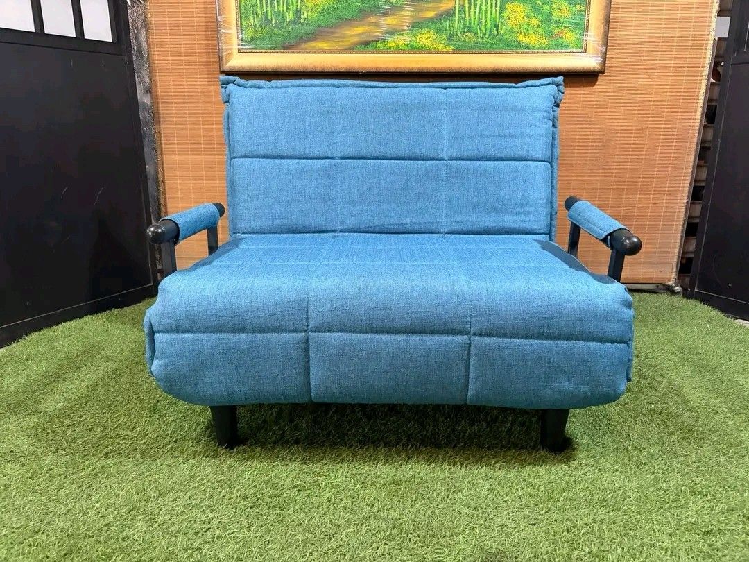 Blue Convertible Sofa Bed (Category: Sofas) located in Manila. Submitted by eloizavill76462 (Listing ID 1405425521, Image 2). Description: Recliner SofaBed *VIDEO ON COMMENT Bed mode size : 37 x 73 inches In VERY good condition .