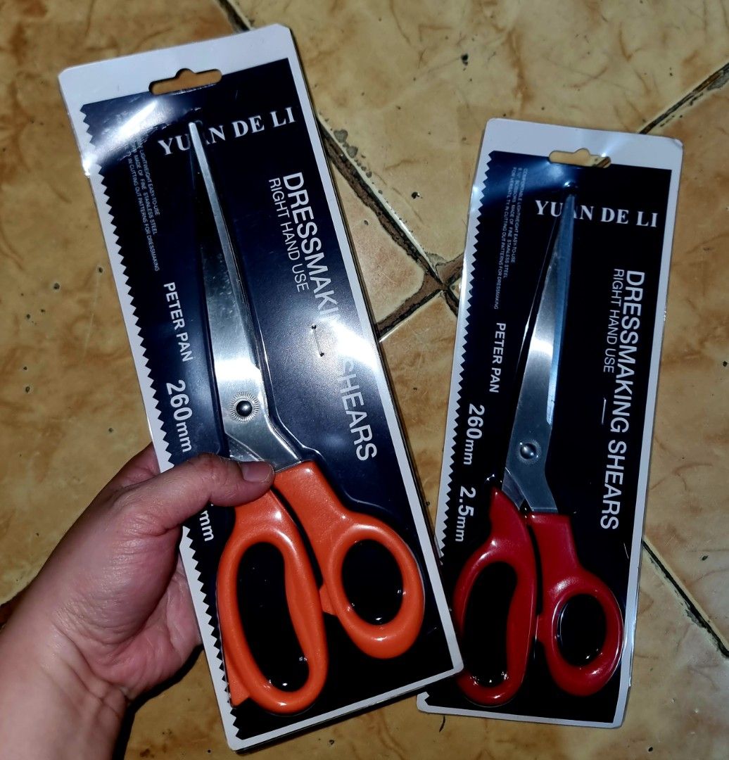 BNEW BIG SIZE STAINLESS DRESSMAKING TAILORING SHEARS SCISSORS (Category: Craft Supplies & Tools) located in Manila. Submitted by blessap26genmerch (Listing ID 1405422554, Image 2). Description: .