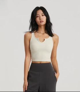 (Category: ) located in . Submitted by jxnncloset (Listing ID 1405509627, Image 1). Description: .