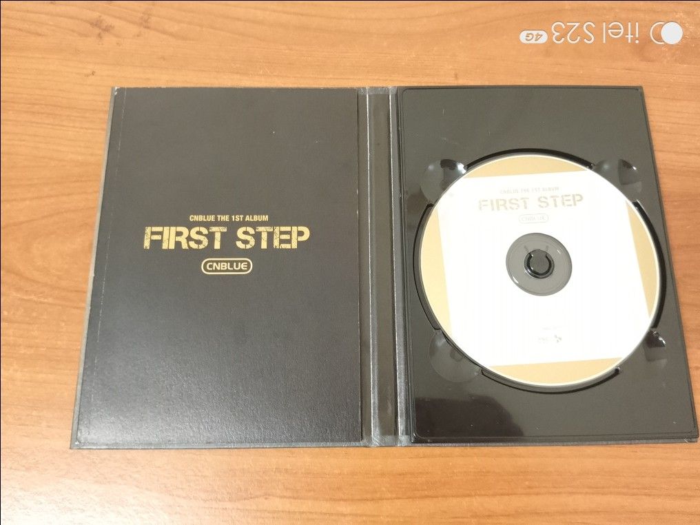 CNBLUE First Step Album (Category: CDs & DVDs) located in Quezon City. Submitted by bees.kitty (Listing ID 1405422232, Image 2). Description: makinis po ang cd.
