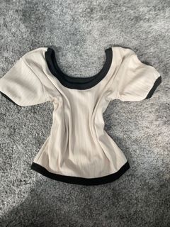 (Category: ) located in . Submitted by leycloset (Listing ID 1405506255, Image 1). Description: .