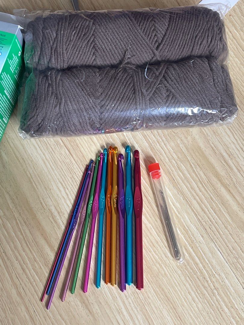 Crochet Hooks and Yarn Set (Category: Craft Supplies & Tools) located in Quezon City. Submitted by stuffbyviel (Listing ID 1405389049, Image 1). Description: RFS: decluttering DM for more info.