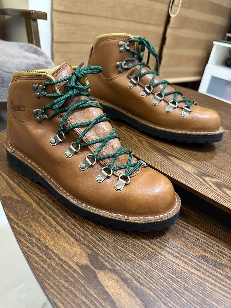Danner Mountain Pass Rio (Category: Boots) located in Tanza. Submitted by walburst (Listing ID 1405475923, Image 1). Description: Danner Mountain Pass Rio Horween Chromexcel Size 8ee (TTS) 503 Last Made in USA Excellent condition Stitch Down construction *minimal signs of usage Retails at P30,000.00.