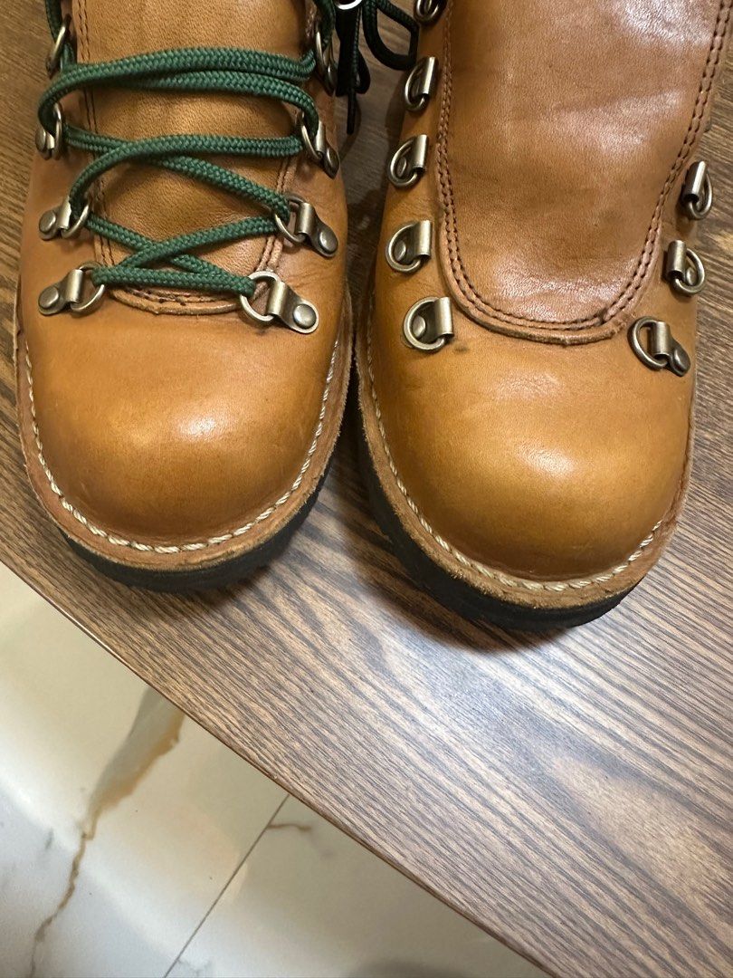 Danner Mountain Pass Rio (Category: Boots) located in Tanza. Submitted by walburst (Listing ID 1405475923, Image 3). Description: Danner Mountain Pass Rio Horween Chromexcel Size 8ee (TTS) 503 Last Made in USA Excellent condition Stitch Down construction *minimal signs of usage Retails at P30,000.00.