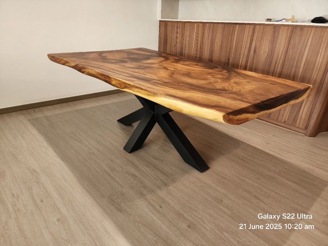 Dining Table (Category: Tables & Sets) located in Singapore. Submitted by manger (Listing ID 1405488698, Image 2). Description: 👍CLEARANCE HOT SALES👍 💙70% DISCOUNT 💙 This week our showroom having promotion clearance sales! displayong wide selection of suar wood slabs. ❤️180cm/200cmx85cmx8cm with black iron powder coated base promotion price $788/$888 Usual price $1888/$1988❤️ We open daily ( Mon-Sat ) 9-7pm (Sunday and public holiday) open 12