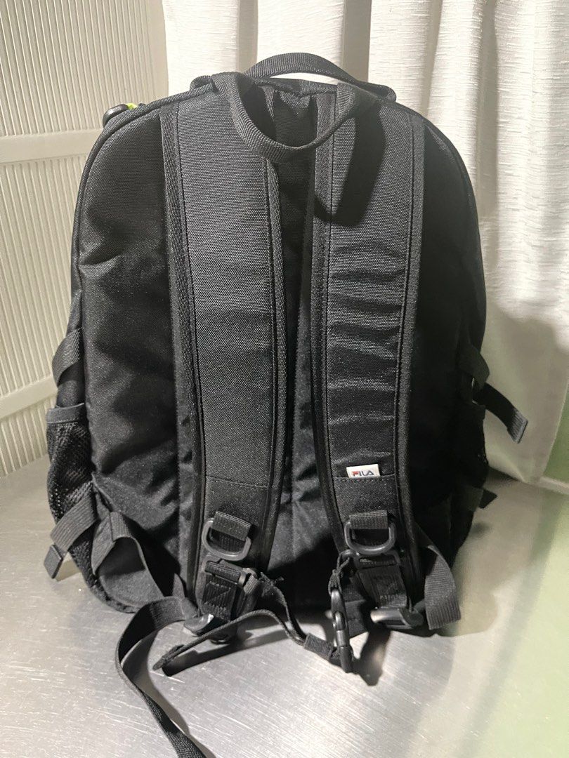 Fila Backpacks (Category: Backpacks) located in Pasig City. Submitted by swiftmoon.8288e1 (Listing ID 1405442544, Image 2). Description: Bagong bago never used.