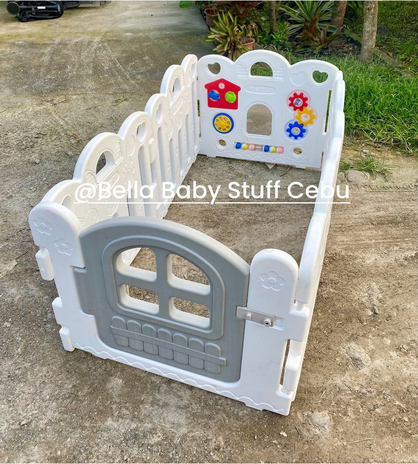 Haenim Toy 6panels Playpen (Category: Infant Playtime) located in Cebu City. Submitted by bellababystuffcebu (Listing ID 1405351197, Image 1). Description: Haenim Toy 6panels Playpen Preloved in Like New Condition 150 x 75 x 60cm Please see video for reference https://fb.watch/DuHXU9BG-_/? PICK UP TALISAY DELIVERY | SHIPPING BUYERS EXPENSE COD AVAILABLE.