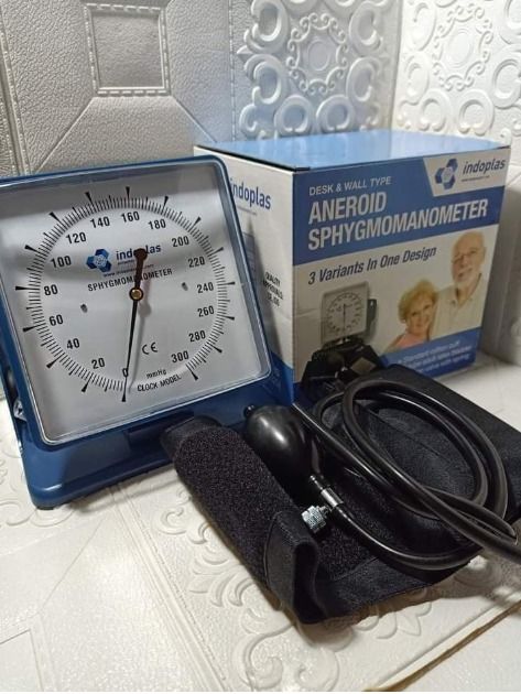 Indoplas Aneroid Sphygmomanometer - Desk Type (Category: Medical Supplies & Tools) located in Quezon City. Submitted by zyra26 (Listing ID 1405353666, Image 1). Description: .