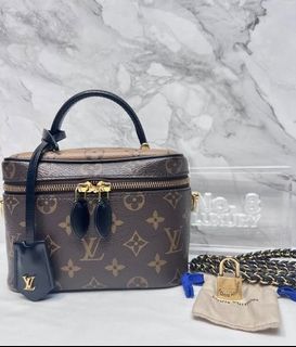 (Category: ) located in . Submitted by no.8luxury_main (Listing ID 1405421764, Image 1). Description: .
