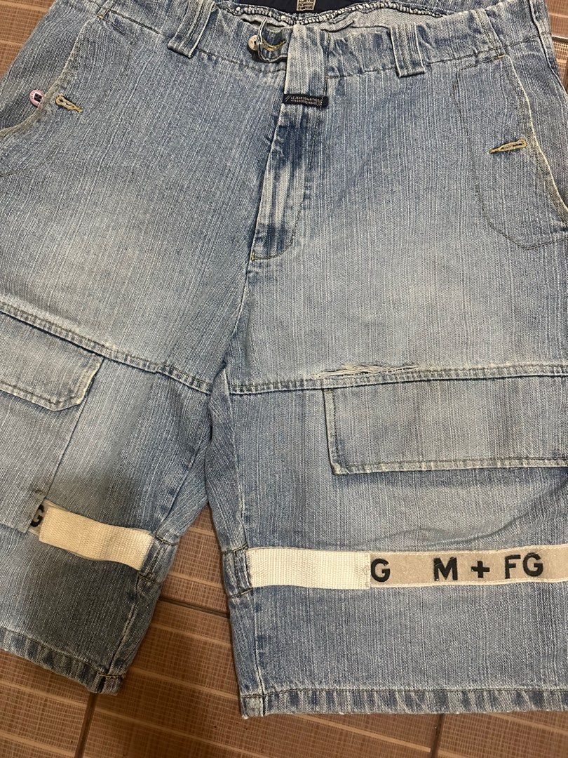 marithe francois girbaud jorts (Category: Shorts) located in Manila. Submitted by jdub4 (Listing ID 1405517358, Image 1). Description: girbaud jorts size 36 / 26 length / 11 leg opening .