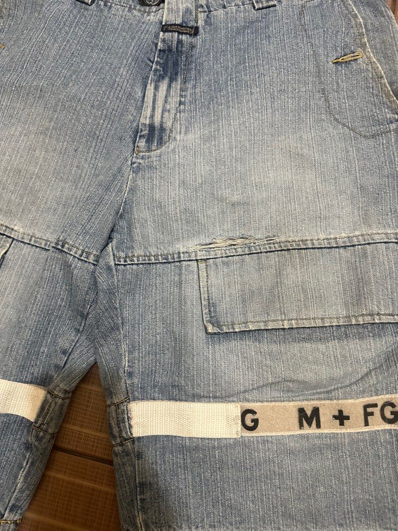 marithe francois girbaud jorts (Category: Shorts) located in Manila. Submitted by jdub4 (Listing ID 1405517358, Image 3). Description: girbaud jorts size 36 / 26 length / 11 leg opening .