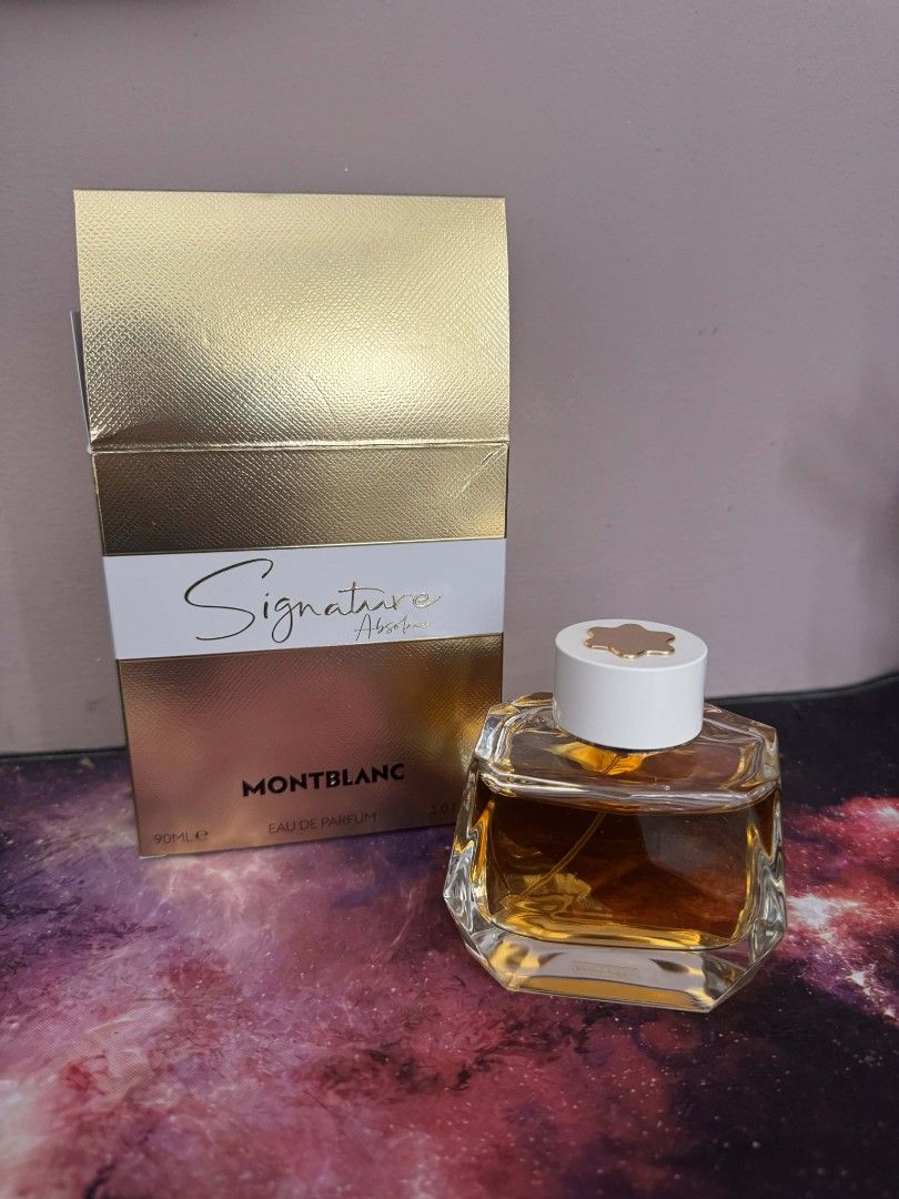 MONTBLANC signature perfume 90ml (Category: Fragrance & Deodorants) located in Davao. Submitted by bargainbuddies2021 (Listing ID 1405362545, Image 3). Description: Bought for 7, 000 php Original with qr code scannable Brandnew for gifting.