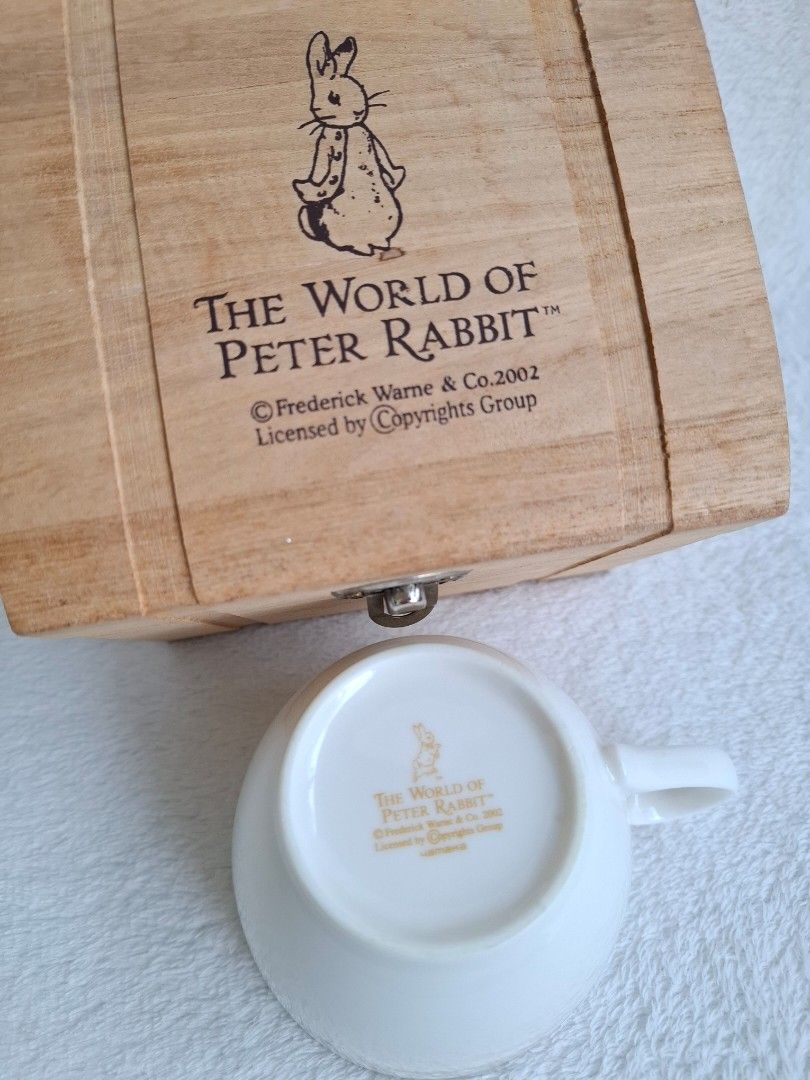 Peter Rabbit Mug with Wooden Box (Category: Coffee & Tea Tableware) located in Bulacan. Submitted by nerizza09 (Listing ID 1405469847, Image 3). Description: collectible, world of Peter rabbit cup with wooden box.