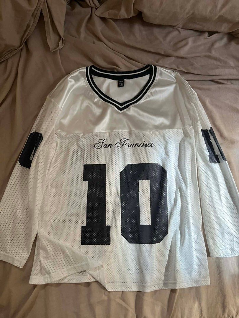 San Francisco long sleeve tee body tea (Category: Longsleeves) located in Manila. Submitted by milkydeclutters (Listing ID 1405443580, Image 3). Description: .