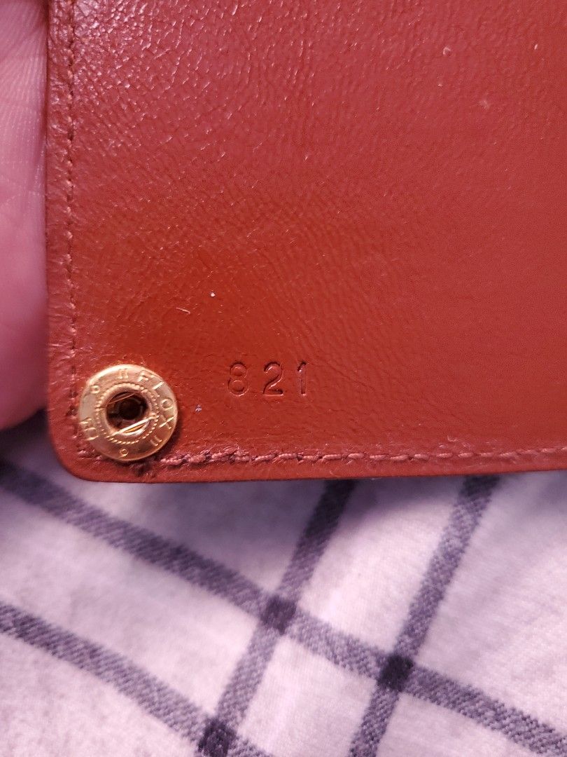Vintage LV Cardholder (Category: Luxury Bags & Wallets) located in Marilao. Submitted by varietyvillage (Listing ID 1405422852, Image 3). Description: Original LV Passport Cover that is size of a passport. In very good condition. Slightly negotiable plus shipping fee. All pics posted.