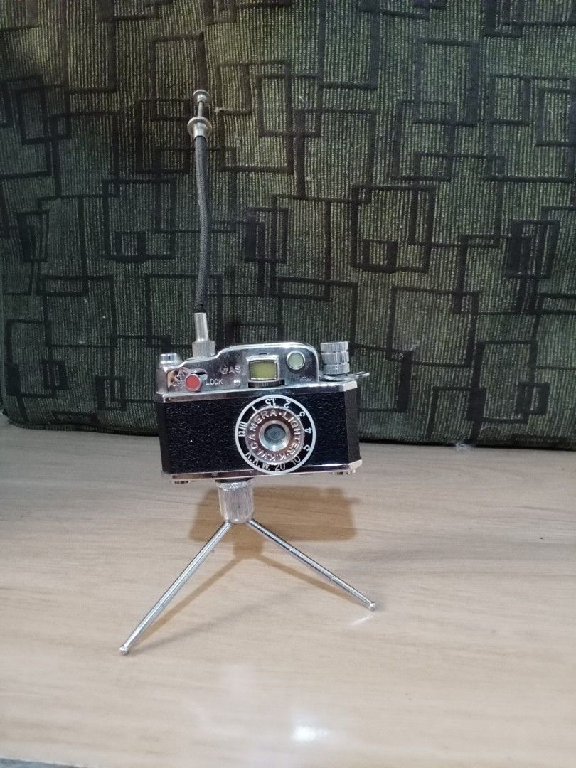 Vintage Mini Camera Lighter with Tripod (Category: Cameras) located in Bocaue. Submitted by marajapansurplus (Listing ID 1405407982, Image 2). Description: - Vintage mini camera lighter - Includes tripod - Collectible item - selling as it is - with spark.