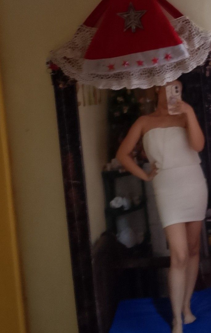 White mini Tube Dress (Category: Dresses) located in Marikina City. Submitted by lemonpreluvs (Listing ID 1405370534, Image 1). Description: - White tube dress - Fitted silhouette - Unique overlay detail - Soft, stretchy fabric - Knee-length hemline - Subtle pattern for reference po I'm the one on the pic I'm size small and it's kinda tight on me actual Dimensions chest- 36 cm hips-36 cm Length- 63 cm.