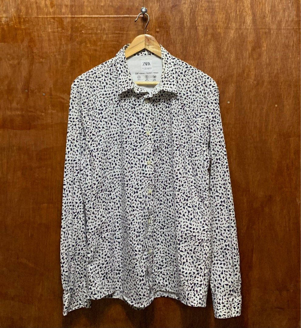 ZARA MEN'S LONG SLEEVE BUTTON-DOWN RELAXED (Category: Tshirts & Polo Shirts ) located in Bislig. Submitted by styleeee (Listing ID 1405371806, Image 1). Description: size Large on tag Stretch .
