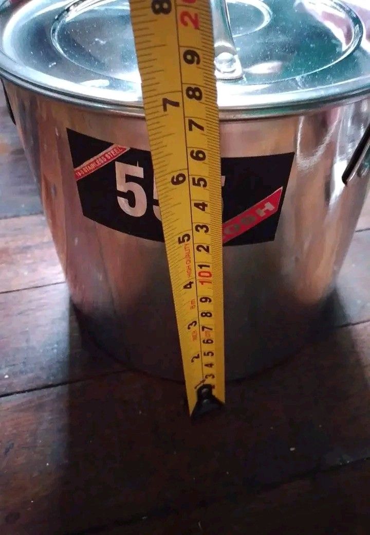 3 PCs Stainless Steel Pot with Lid (Category: Cookware & Accessories) located in Manila. Submitted by alex.lecaros (Listing ID 1405596008, Image 1). Description: - Stainless steel pot with lid - Approximately 20cm diameter - Approximately 20cm height - 5-liter capacity - Silver color - Lid with handle - Two side handles.