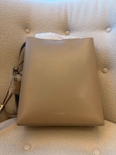 （分類：）位於 。 由 natnatzi 提交（商品編號 1405607002，圖片 1）。簡介： 。