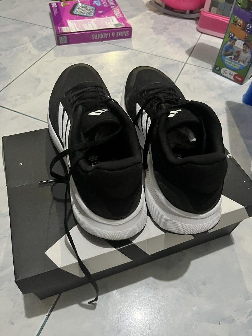 Adidas Runfalcon 5 (Category: Sneakers) located in Quezon City. Submitted by declutteric (Listing ID 1405596160, Image 3). Description: Authentic Muka pang bago linisan lang outsole Negotiable pa Meetup QC area RFS: Di na nagagamit.