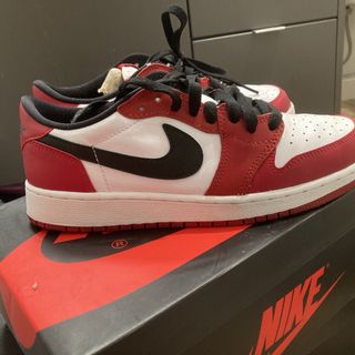(Category: ) located in . Submitted by asj_sneaker79 (Listing ID 1405658055, Image 1). Description: .