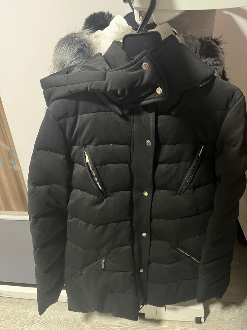 Assorted winter jackets (Category: Coats, Jackets and Outerwear) located in Singapore. Submitted by luv6r (Listing ID 1405618062, Image 3). Description: 1st pic: SuperDry ($50) 2nd: $40 3rd: $30 4th: $40 used 1-2 times, still good condition, dm for more pics and info :) meet up only thanks!.