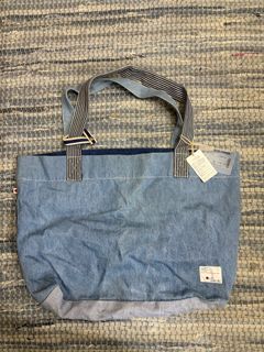 （分類：）位於 。 由 gn00525244 提交（商品編號 1405651964，圖片 1）。簡介： 。