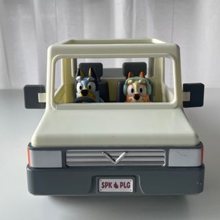 (Category: ) located in . Submitted by finds_and_fidgets (Listing ID 1405536226, Image 1). Description: .
