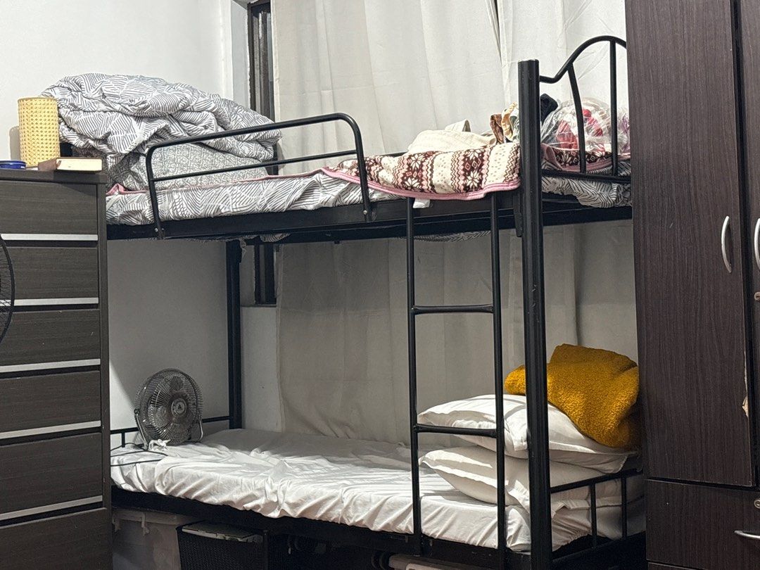 Bunk bed metal black (Category: Bed Frames & Mattresses) located in Manila. Submitted by patchmi (Listing ID 1405633912, Image 1). Description: Nabili sa Paco market area. RFS: Paalis na and will downgrade to single bed frame (solo living). .