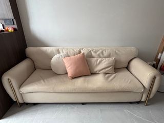 (Category: ) located in . Submitted by ykflora (Listing ID 1405569787, Image 1). Description: .
