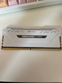 （分類：）位於 。 由 quincy_n 提交（商品編號 1405589735，圖片 1）。簡介： 。