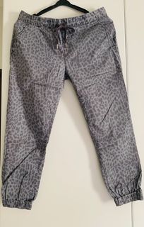 (Category: ) located in . Submitted by jen.o (Listing ID 1405563535, Image 1). Description: .