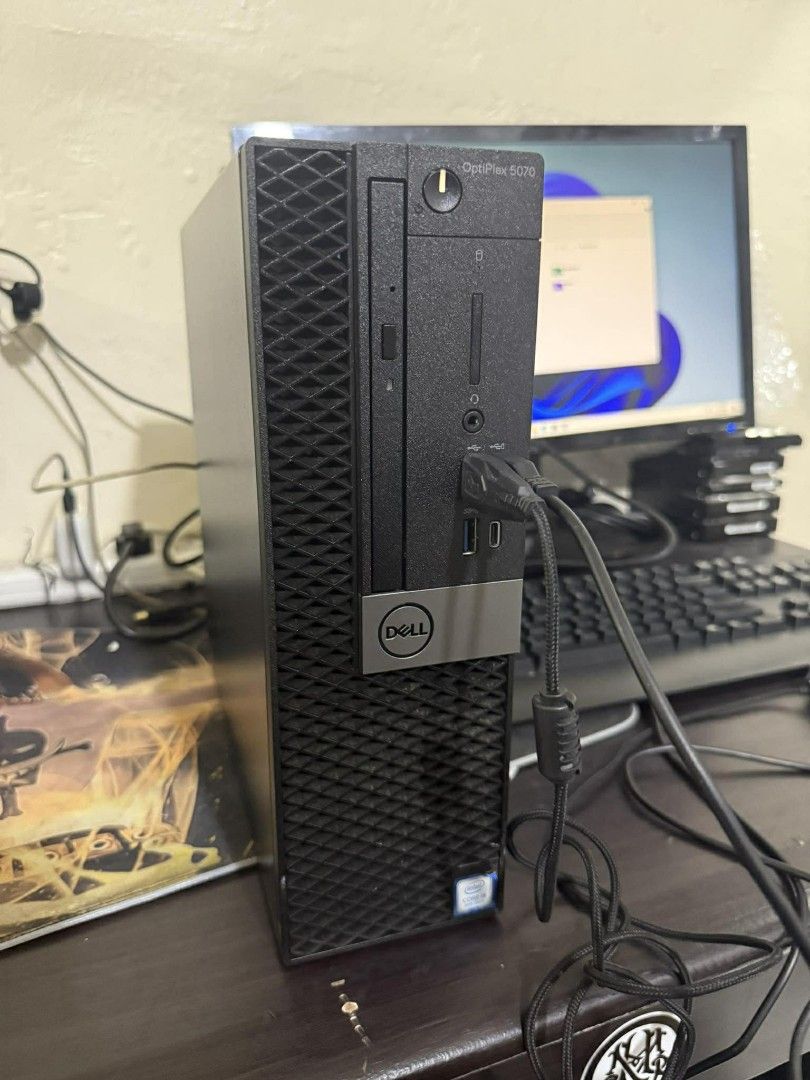 Dell OptiPlex 5070 SFF (Category: Desktops) located in Manila. Submitted by lhainelovi71994 (Listing ID 1405616683, Image 1). Description: Optiplex 5070 SFF I5 9th gen 16gb ram 256gb ssd Windows 11 pro OS Unit with power cord 💸💸 7,500 Location: San Andres bukid manila.