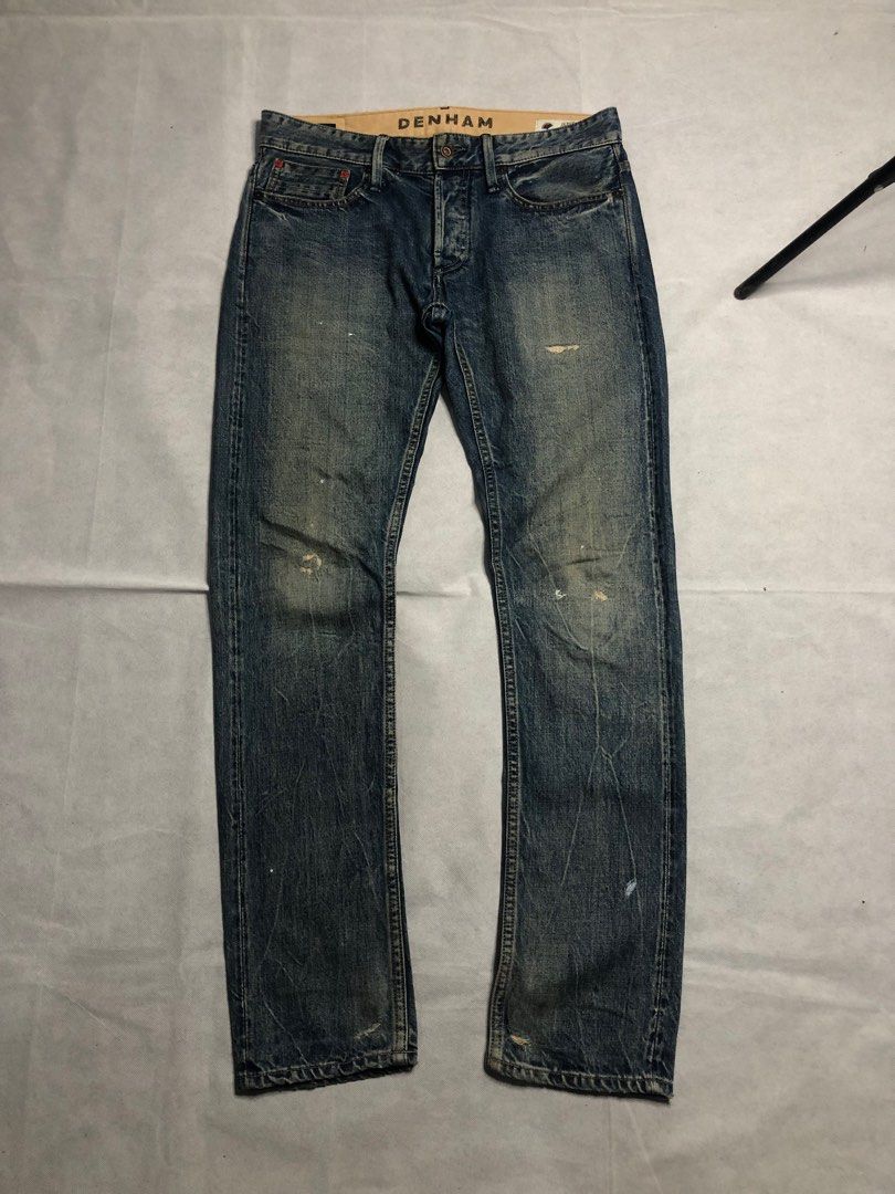 Denham Razor Slimfit Selvedge Jeans (Category: Jeans) located in Iloilo. Submitted by noy_thrift (Listing ID 1405672411, Image 1). Description: Denham Razor SlimFit Selvedge Jeans Waistline 34-35 Thighs 12.5 Knee 8 Leghole 7.5 Inseam 32 Outseam/Length 42.5 Front Rise 10 Back Rise 14.5 Excellent Condition Sign Of Usage Need Wash.