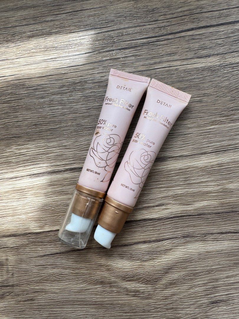 Detail Fresh Filter Face Foundation BUNDLE (Category: Makeup) located in Manila. Submitted by kasuminha (Listing ID 1405565630, Image 1). Description: In the shades Macadamia and Soy 15 ml mini size (both shades sold out rn for their full size) Macadamia - cracked cap, 80% product left Soy - no more cap, 90% product left Take both for 150. Perfect for when you just want to try shades.