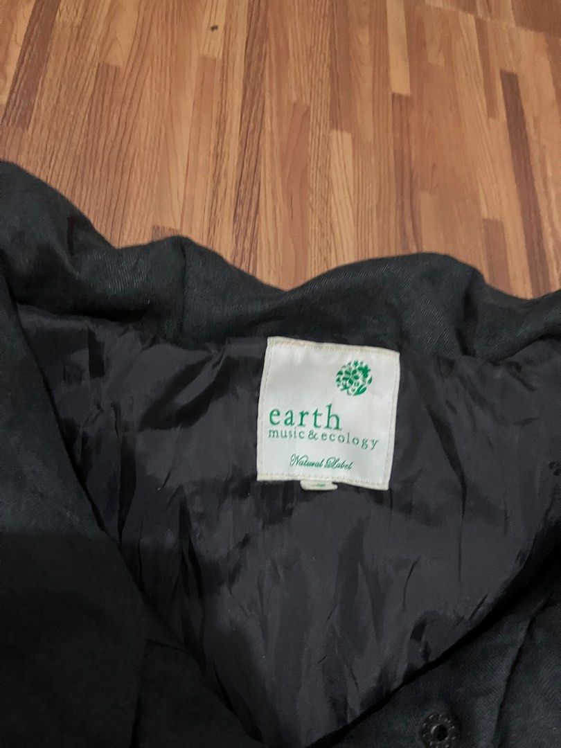 Earth Music & Ecology Black Padded Jacket (Category: Coats, Jackets and Outerwear) located in Angeles City. Submitted by rsf2121 (Listing ID 1405646486, Image 3). Description: - Earth Music & Ecology black padded jacket - Wide collar - Button closure - Quilted design - Lightly insulated - Measurements in images - Features Natural Label tag.