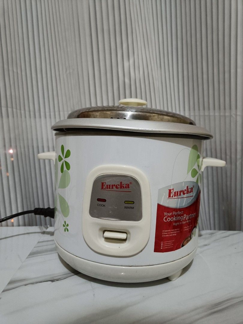 Eureka Rice Cooker with Steamer ERC 1.5L (Category: Cookers) located in Manila. Submitted by keith_ul (Listing ID 1405619166, Image 1). Description: Eureka rice cooker with steamer. Model ERC 1.5L. It has a 1.5L capacity and operates at 500 Watts. Includes: •Steamer •Cup •Cord/Cable •Rice cooker itself.