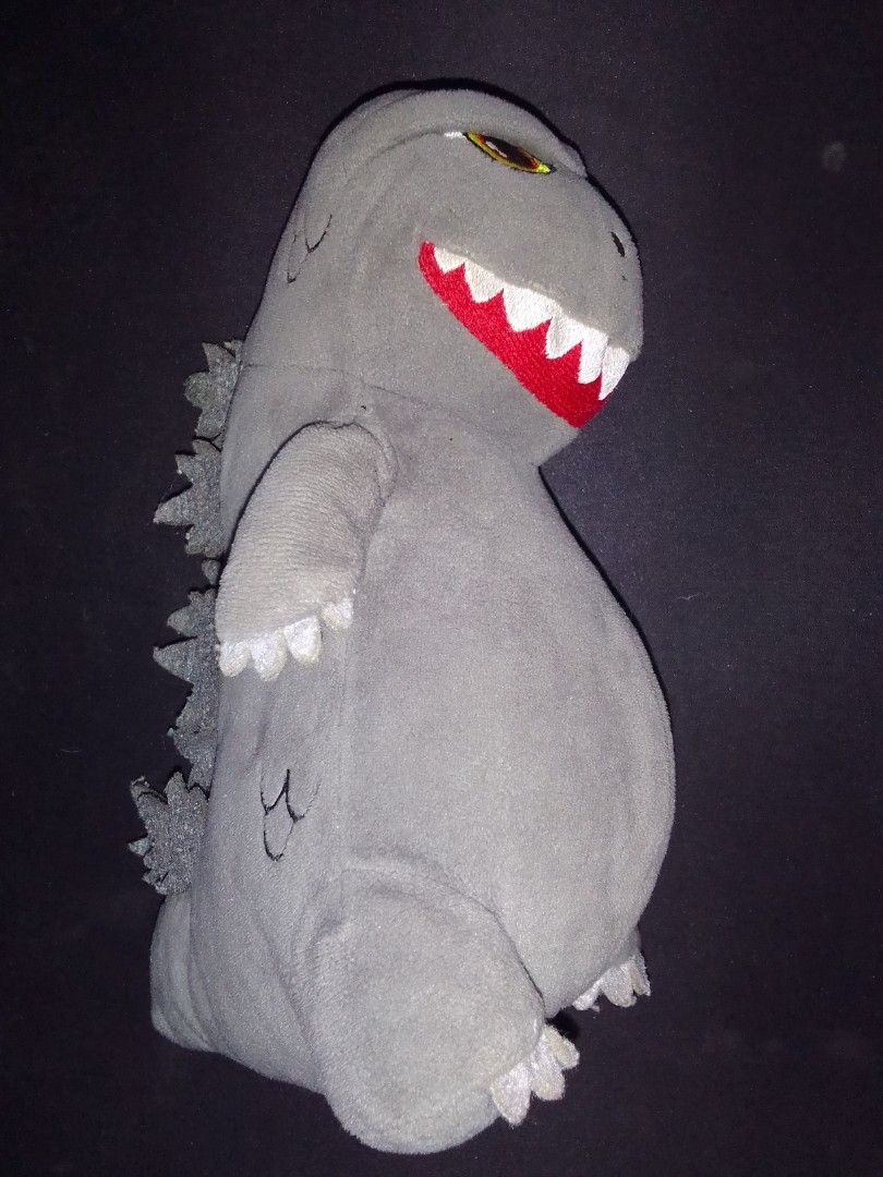 Godzilla Phunny Plush by Kidrobot (Category: Plushies & Soft Toys) located in Baguio. Submitted by eskimoprime (Listing ID 1405528392, Image 2). Description: Notes: - Around 9 inches tall - Made by Kidrobot - Purchased in Japan - Feel free to pm for more pics.