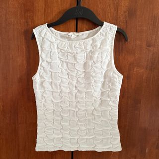 (Category: ) located in . Submitted by hers__ (Listing ID 1405557257, Image 1). Description: .