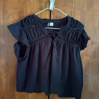 (Category: ) located in . Submitted by hers__ (Listing ID 1405557422, Image 1). Description: .