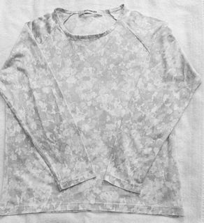 （分類：）位於 。 由 studies345 提交（商品編號 1405566584，圖片 1）。簡介： 。