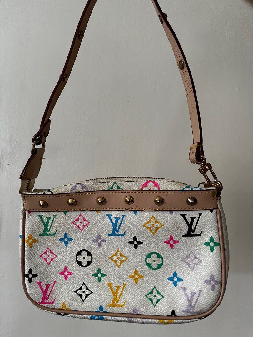 Louis Vuitton multicolored shoulder bag pochette (Category: Luxury Bags & Wallets) located in Manila. Submitted by shopthevintage (Listing ID 1405569848, Image 1). Description: heavily damaged on the inside /last slide (needs to be restored).