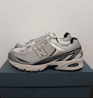 (Category: ) located in . Submitted by ekkshoes325 (Listing ID 1405706880, Image 1). Description: .