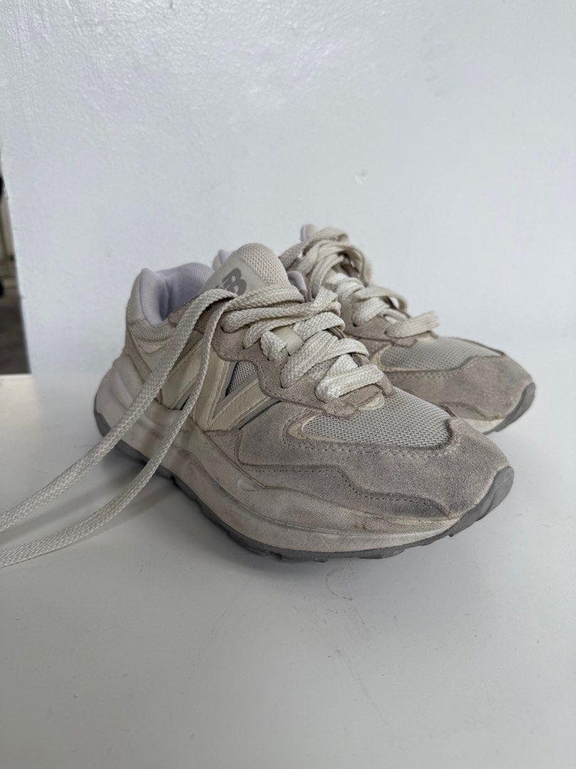 New Balance 57/40 Sneakers (Category: Sneakers) located in Quezon City. Submitted by s.cl0set (Listing ID 1405672843, Image 1). Description: .