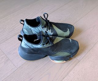 （分類：）位於 。 由 alvarpoon 提交（商品編號 1405546233，圖片 1）。簡介： 。